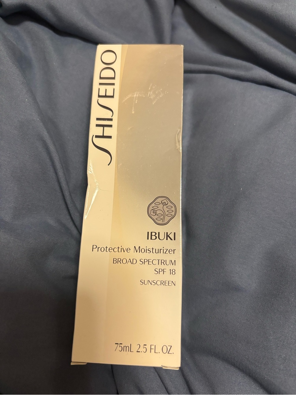 Shiseido Ibuki Protective Moisturizer - Cream & Gold Packaging